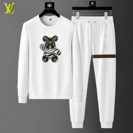 Picture of LV SweatSuits _SKULVM-3XL12yn5529181